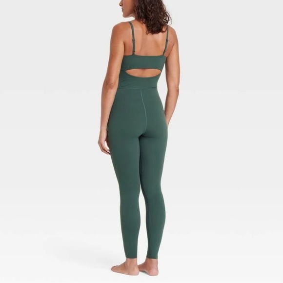 Large Green Spaghetti Strap Jumpsuit All in Motion - Picture 2 of 8